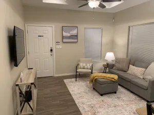 Image of Fabulous King Size Bed in a Gated Neighborhood!
