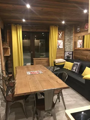 Image of VAL THORENS HYPERCENTRE \/ Appt 42 m2\/3 BEDROOMS - Household included