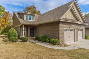 Image of Suite Cypress Golf Hideaway. Minutes from Downtown