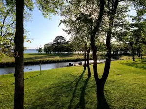 Image of Lakefront Retreat Nestled in the piney woods