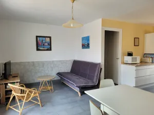 Image of Noirmoutier: Villa on fenced plot, quiet location