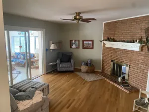 Image of Peaceful 4 Bedroom.  Beautiful views.  River Access.