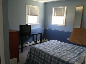 Image of West Hartford furn. rm pvt bth. near UHART, CIGNA & dwtn Hartford all hospitals