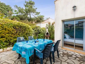 Image of Maison aux Oiseaux - Welkeys