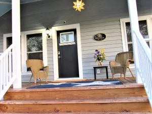 Image of ALMOST NEW cottage in quaint historic downtown Morehead City. Built in 2020.