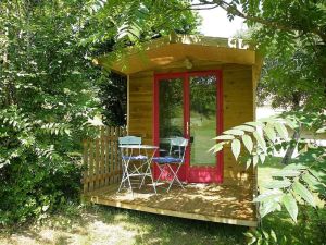 Image of Le domaine de Pécany-Charming caravan La Mésange