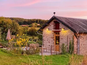 Image of la petite maison, 2 person gite in beautiful Bourgandy