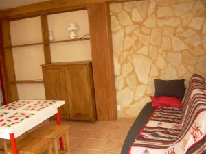 Image of Gite 2-4 Pers Avec Piscine Dans le LOT