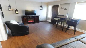 Image of Secret Cottage Yellowstone 1 bd 2 beds dtwn #1