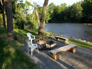 Image of Warm & inviting,  Family oriented cabin on the creek.