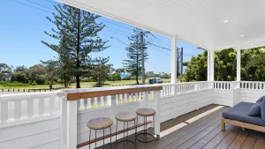 Image of Oceanfront Beach House On Marine Parade