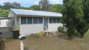 Image of COL'S COTTAGE - 300 METRES TO THE BEACH