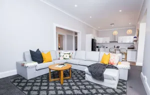 Image of The Byng House Grand and Central, Entertain 12