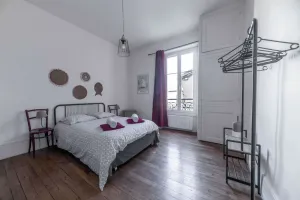 Image of Grand appartement design, 5' centre, pkg gratuit