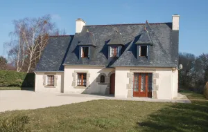 Image of 4 Bedroom Amazing Home In Pleubian