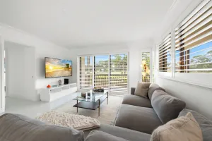 Image of PGA National Private Entrance Condo W\/ Amazing Golf Course Views-2023 Renovation