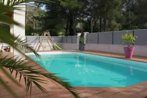 Image of Contemporary villa T5 with swimming pool in CASSIS