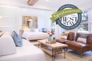 Image of 5★ Stunning Designer Cottage In Beautiful Neighborhood -  Walk to Downtown