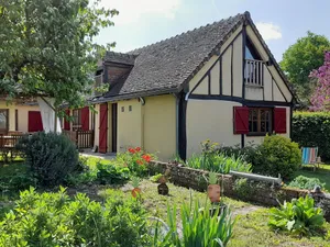 Image of Gîte familial à Arrou avec jardin, babyfoot, mezzanine suspendue et cuisine équipée - FR-1-581-93