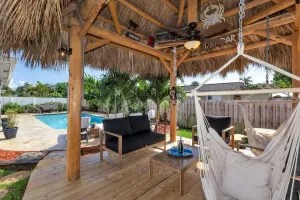 Image of Perfect Beach House! Large 3\/2w\/ Heated Pool Included, Tiki, Bikes, 2M to Beach