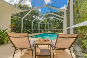 Image of Private Heated Pool & Beach House, 3 King Beds, TVs in all rooms, BBQ, Screened in Pool, 15 min to Beach, Private Neighborhood, 1000mbps WiFi
