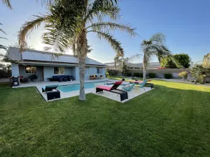 Image of Privat Salt Water Pool\/Spa\/Luxury\/Comfort\/Games