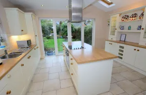 Image of Lovely house with a mature garden and is fully serviced and a home from home