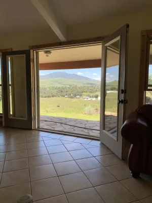 Image of Cozy Home With Mountain Views Near Davis Mtn State Park and McDonald Observatory