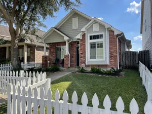 Image of Cute & Comfy Home for Short or Long Stays !