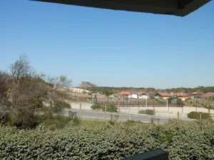 Image of Studio pour 2 personnes proche Océan avec Balcon et Parking Privé, Animaux Acceptés - FR-1-379-32
