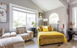 Image of Heart of LA Large single level pool BBQ home