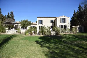Image of Maussane les Alpilles - Mas du Caroubier