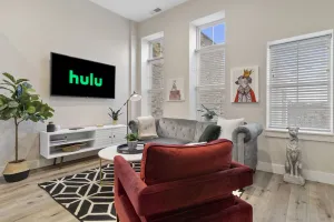 Image of The Greyhound \"Chic Apt near Lake Michigan\"