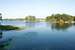 Image of Lake Front @ Pine Lake w\/ Kayaks & Paddle Boat