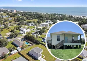 Image of RELAXING & QUIET! Walk to Beach, Fenced in Yard, Updated, Clean, Pet Friendly
