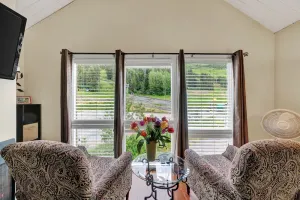 Image of Girdwood Slopeside Condo with Roof Top Patio!