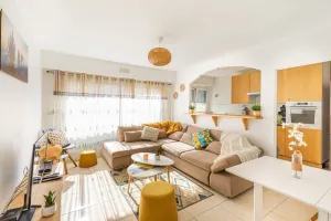 Image of GuestReady - Sunny Balcony Stay