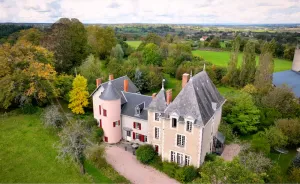 Image of Chateau \/ Country House