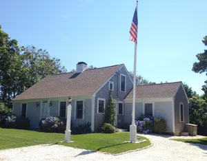 Image of Chatham walk to Cape Cod beach