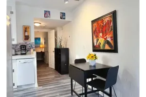 Image of Spacious 1bed\/1bth*pet friendly*free parking124A