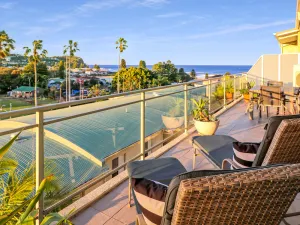 Image of Family friendly 3 bedroom beachside apartment!