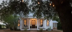 Image of Historic Lodging on Outer Banks of Llano River, Steps to Historic Main Street