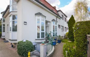 Image of 2 Bedroom Lovely Home In Berlin