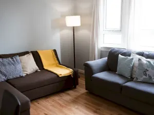 Image of Pass the Keys Cozy two bed flat near Glasgow Airport & Paisley