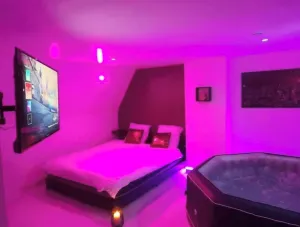 Image of Magnificent suite with jacuzzi