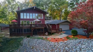 Image of Kentucky Lake Chalet - Private Dock \/ Hot Tub
