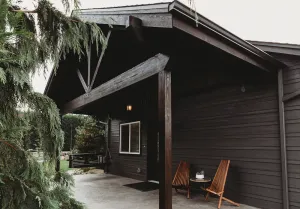 Image of This house is a 2 bedroom(s), 2 bathrooms, located in East Wenatchee, WA.