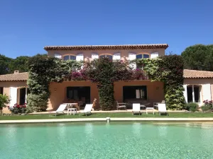 Image of BELLE BASTIDE SAINT TROPEZ 600 M PLAGE DE GIGARO