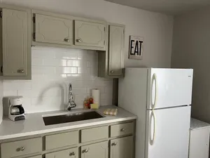 Image of Corporate Cottage in LaPorte Cable St Front unit
