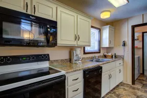 Image of Cozy 4BR Condo Getaway in Beech Mountain